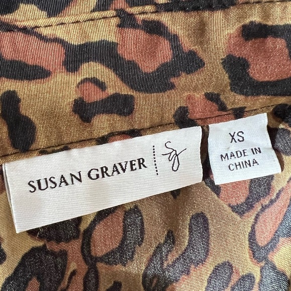 Susan Graver Leopard Button Long Sleeve Women’s Top Sz XS - Picture 3 of 5
